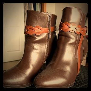Liz Claiborne boots
